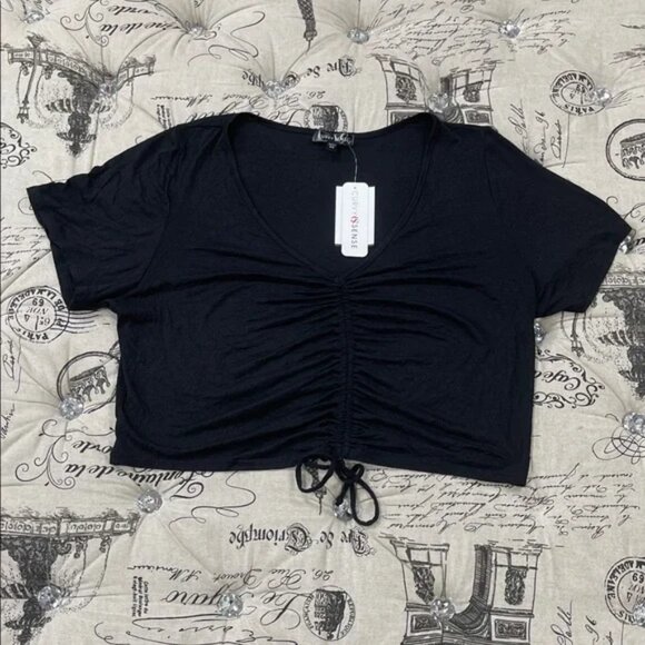 Curvy Sense Drawstring Crop Top - Picture 2 of 8